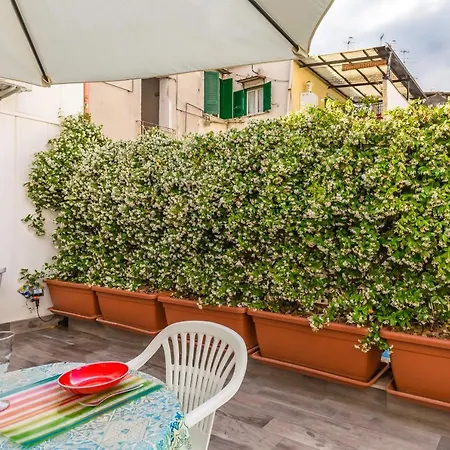 Materdei Terrace Διαμέρισμα *